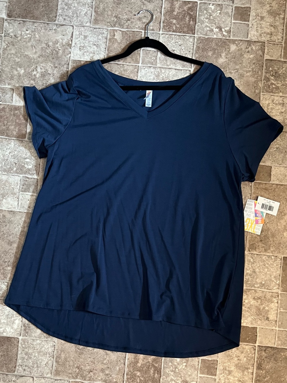NWT 3X LuLaRoe Christy Tee
